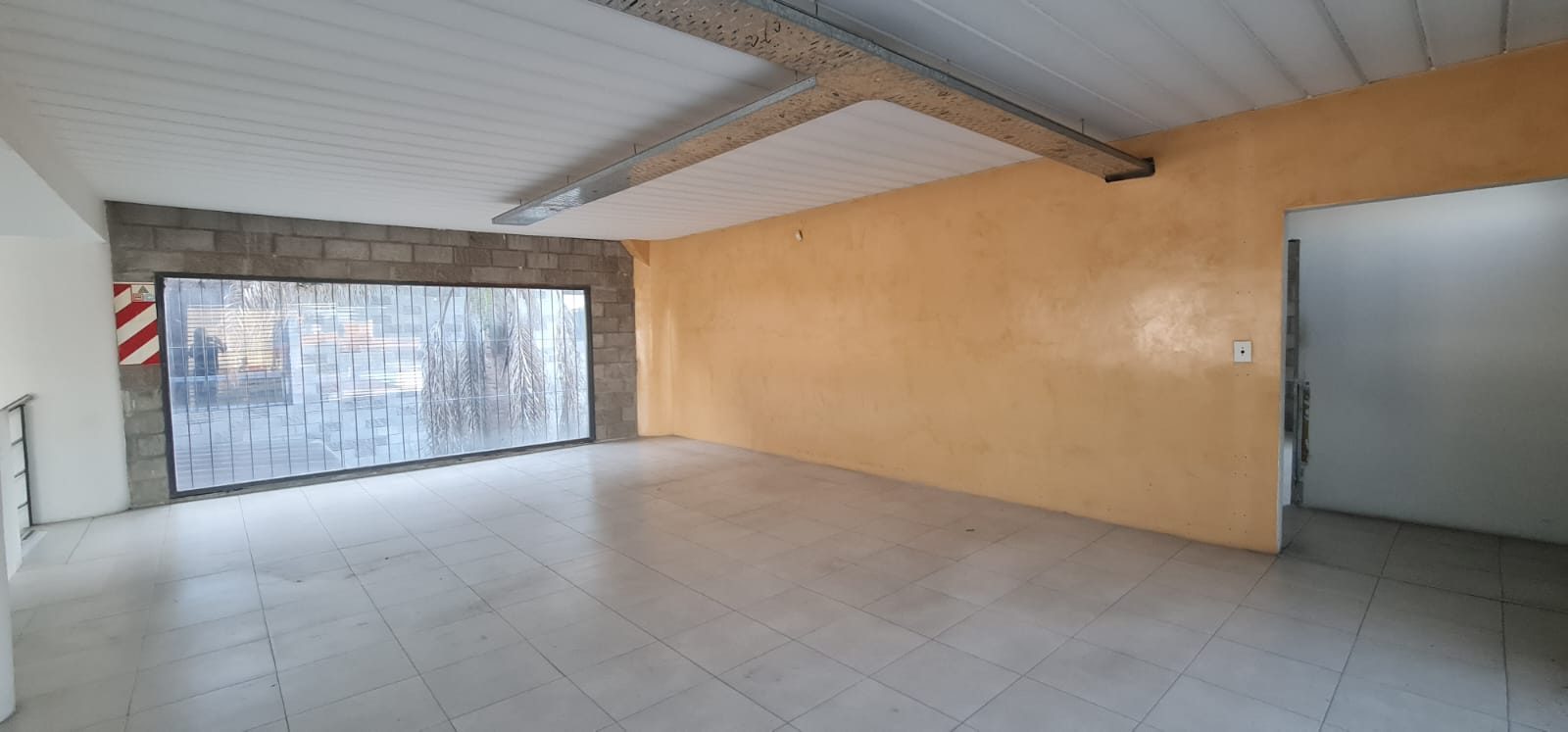 Local en esquina premium — 280 m² — foto 10